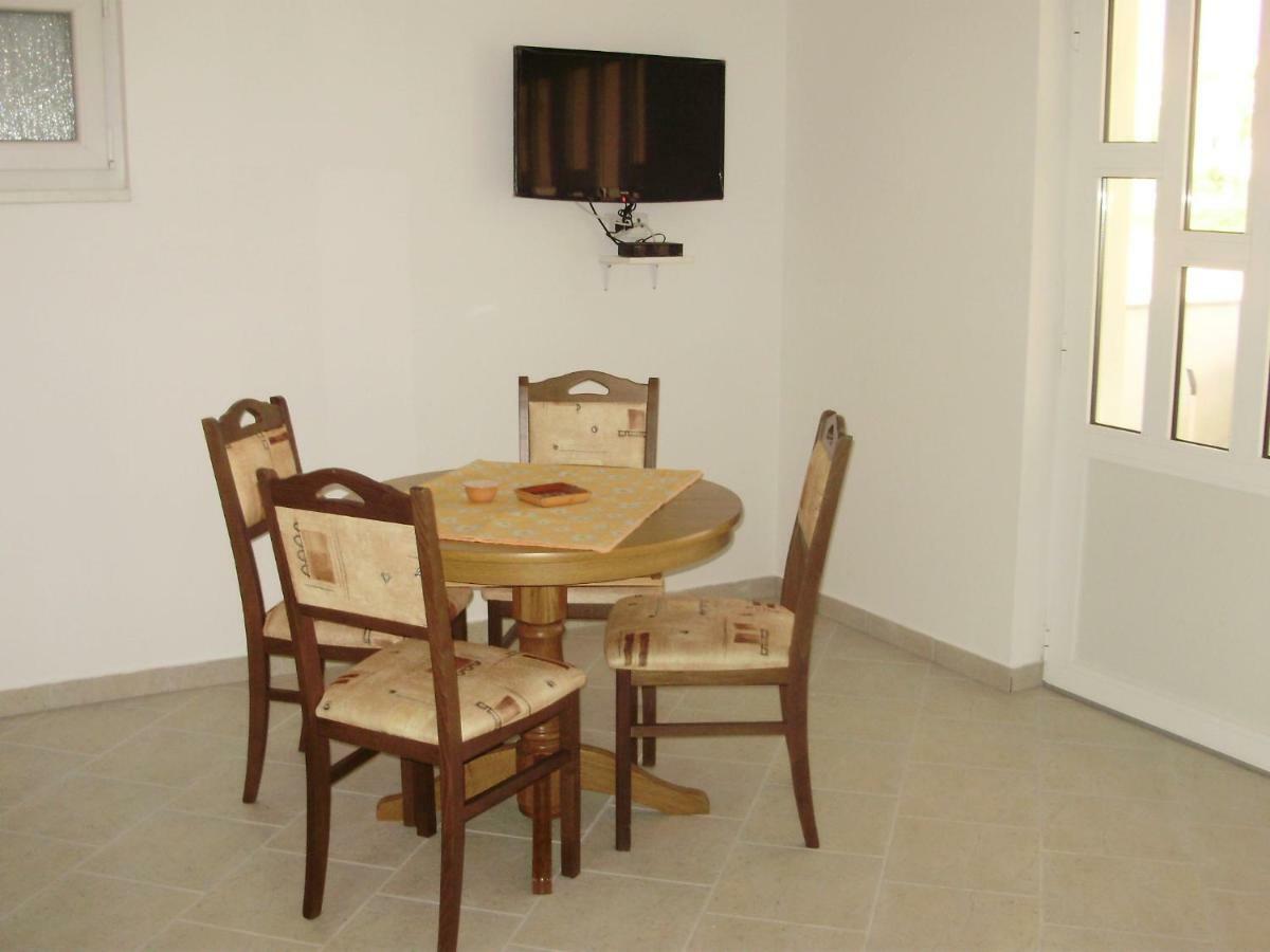 Apartments Ruzmarin Врси Экстерьер фото