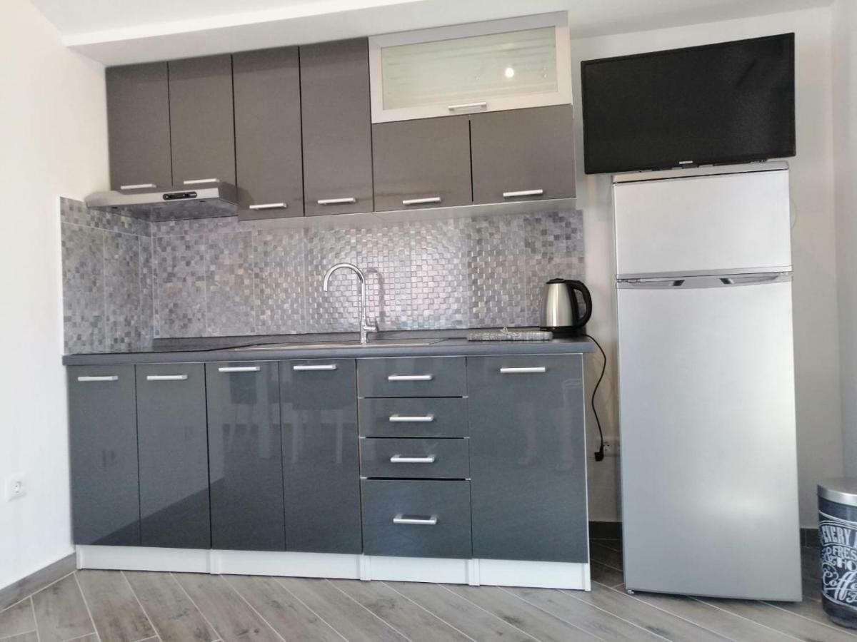 Apartments Ruzmarin Врси Экстерьер фото