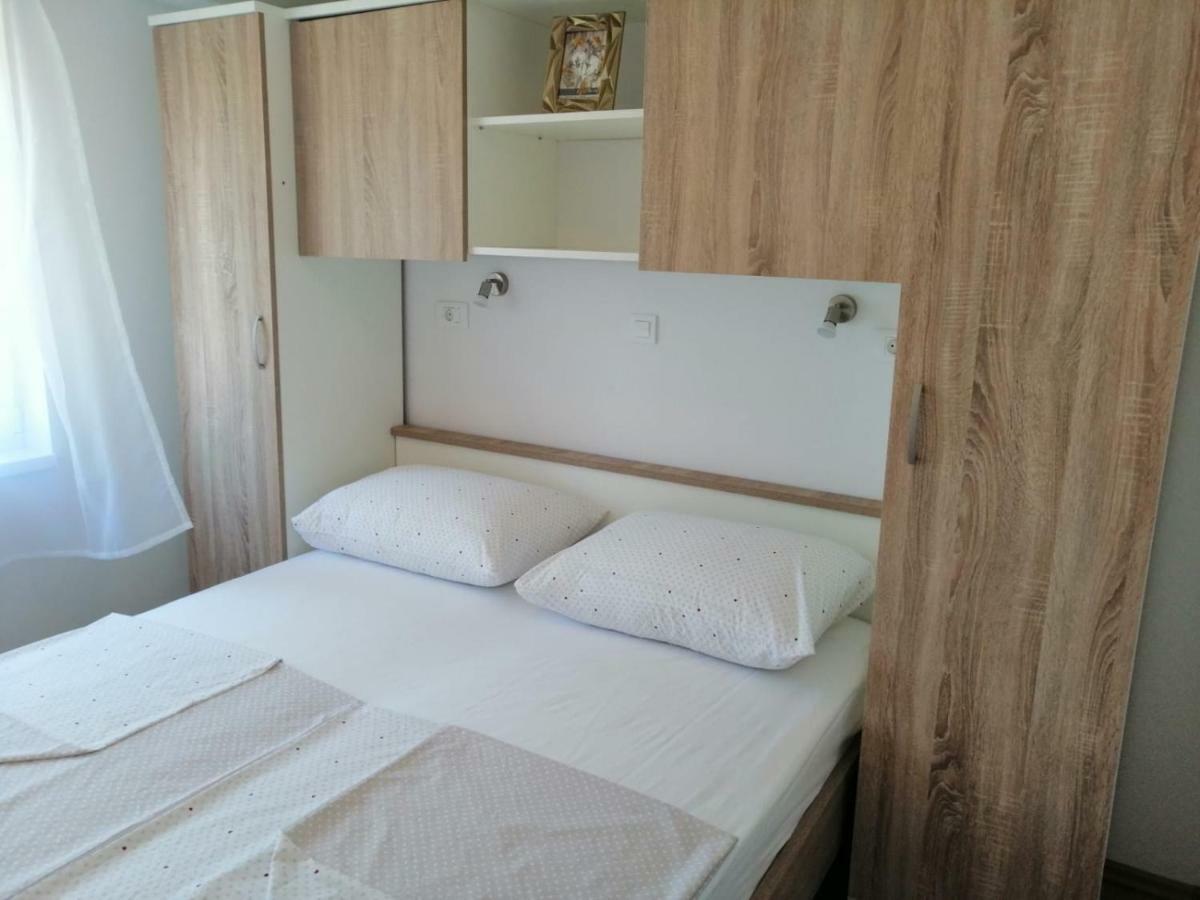 Apartments Ruzmarin Врси Экстерьер фото